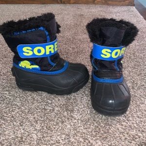Sorel boys snow boots sz 10